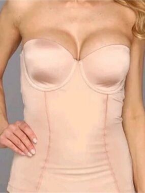 SPANX Strapless Bustier Shapewear in Nude Blush